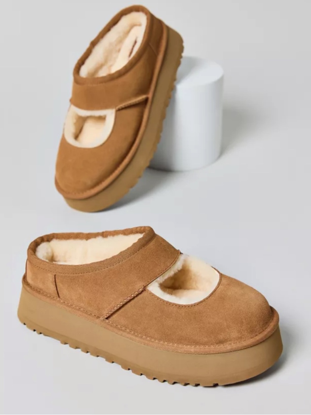 UGG Women's Bea Shearling Platform Chestnut Mary Jane Shoes - Picture 3 of 12